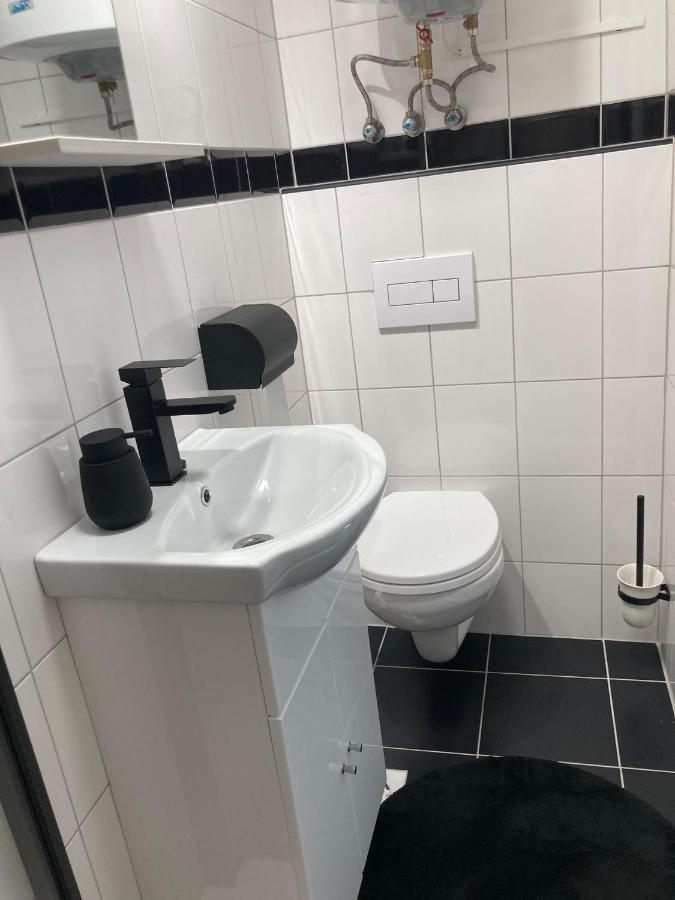 Arany Apartman Aparthotel Cegléd Eksteriør bilde
